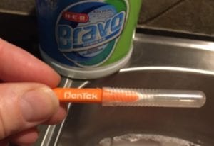 Bleach and water clean mold from hummingbird feeders.